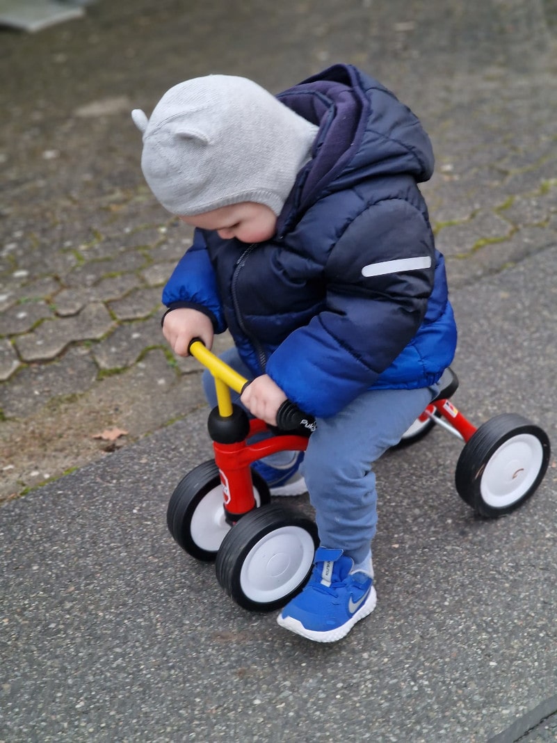 c3f6a49d-79f8-490e-a624-cd572bf3f20b